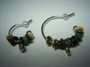 ビーズ通しピアス大小