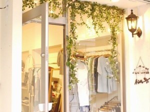 molt-モルト-CAROLINA-GLASER-Abel-ISBIT-CMEinc-compass-浜浦雅也