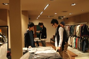 COMPASS VICTIM WHIZ AWA