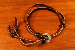 COMPASS VICTIM ZOZO WHIZ OFFCITY4