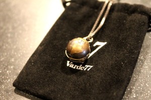 COMPASS WHIZ ZOZO OFFCITY