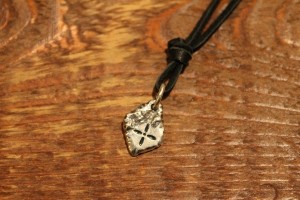 COMPASS VIVIFY VICTIM ZOZO8