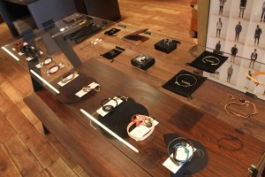 COMPASS VICTIM 通販3