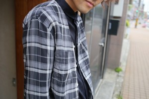 新潟 compass　VICTIM　V-NECK CHECK SHIRTS