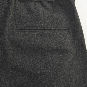 WOOL ANKLE PANTS VICTIM 下鳥直之 後ろ