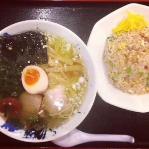 ななひら 新潟市 ラーメン 塩ラーメン 半チャーハン セット メニュー shop compass BLOG ブログ 食ブログ 古町 セレクト CMEinc