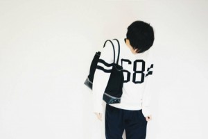 VICTIM　:　68 BROTHERS FOOTBALL KNIT ニット コラボ SHOP COMPASS コンパス 新潟 VICTIM通販 VICTIM新潟 ホワイト