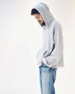 VICTIM 2017 春夏 新作 パーカー ホワイトギャラリー 原宿 compass 新潟 古町 通販 カメラ カミフル